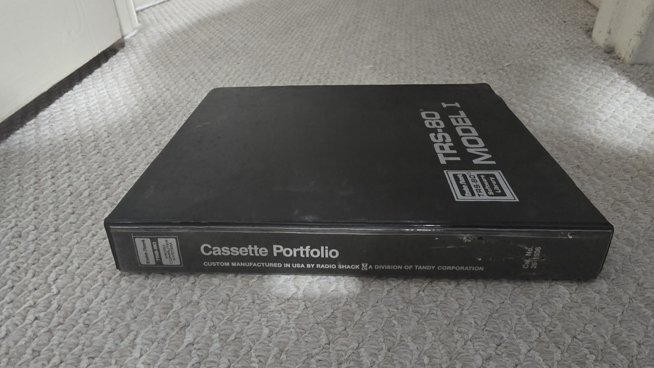 TRS-80 Software - Cassette Portfolio Analysis (Original Binder/Manual/Tapes)