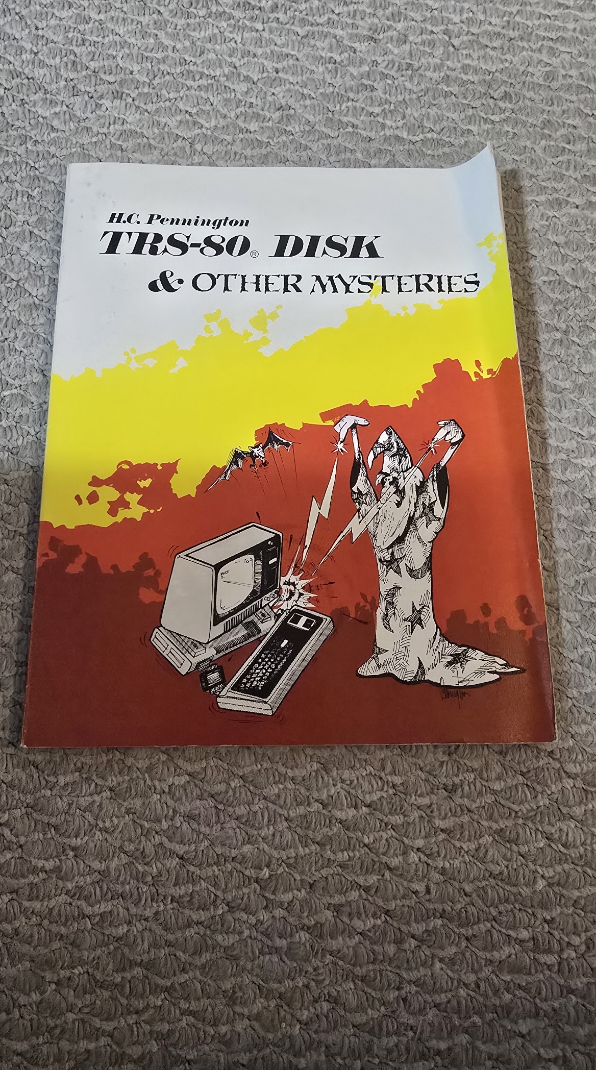 TRS-80 Book - TRS-80 Disk and Other Mysteries, 1st Edition